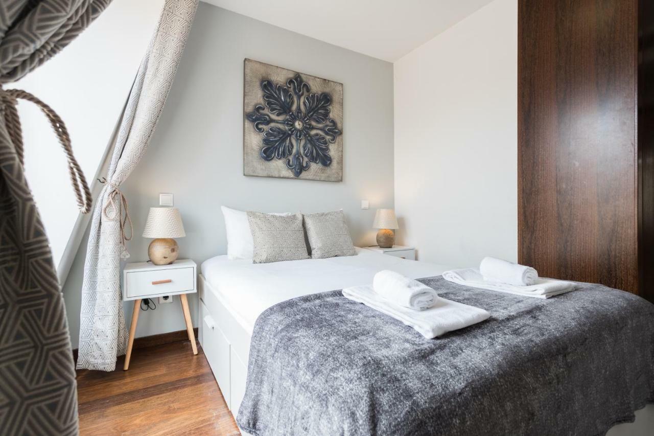 Rossio Penthouse Three-Bedroom Apartment W/ River View And Parking - By Lu Holidays Lisbon Exterior photo
